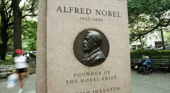 Nobel Ödülleri'nin mimarı olan mucit Alfred Nobel kim, servetini nasıl kazandı?