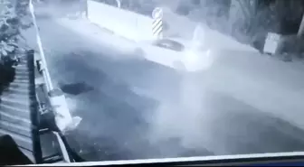 Adana'da Trafik Kazası: 18 Yaşındaki Sürücü Hayatını Kaybetti
