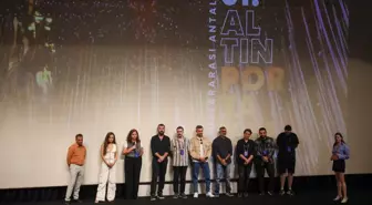 Antalya Altın Portakal Film Festivali'nde 'Seni Bıraktığım Yerdeyim' Filminin Dünya Prömiyeri Yapıldı