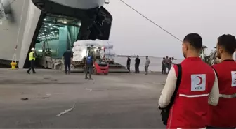 Türk Kızılay, Lübnan'daki Türk vatandaşlarının tahliyesine destek veriyor
