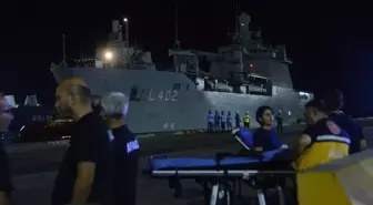 TCG Bayraktar Gemisi, Lübnan'dan Türk Vatandaşlarını Tahliye Etti