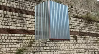 Türkiye'yi ayağa kaldıran vahşetin ardından Edirnekapı surlarında demir bariyerli önlem