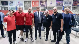 İzmir Büyükşehir'den amatör spor kulüplerine destek