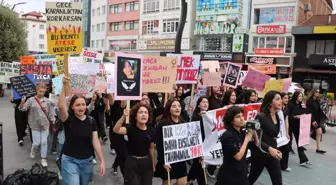 Bolu'da Kadın Cinayetlerine Protesto Gösterisi