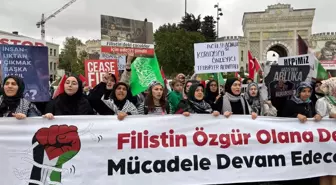 Fatih'te İsrail protestosu; sloganlar atan grup yürüyüş yaptı