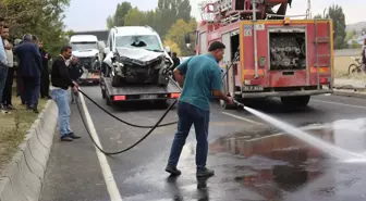 Ağrı'da Trafik Kazası: 10 Yaralı