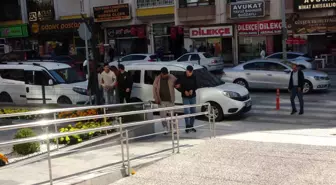 Çorum'da İş Yeri Kurşunlama ve Pazarcı Vurulması Olayında 2 Zanlı Adliyeye Sevk Edildi