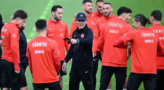 Heyacan dorukta! İşte İzlanda-Türkiye maçının muhtemel 11'leri