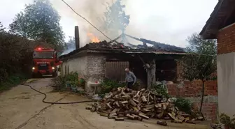 Ordu'da Boş Evde Yangın: İtfaiye Ekipleri Müdahale Etti