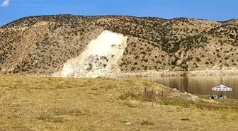 Siirt'te Heyelan Sonrası Baraj Gölü'nde Su Seviyesi Yükseldi