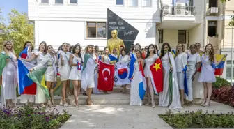 Miss Aura International Güzellik Yarışması Kemer'de Düzenlendi