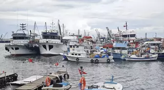 Samsun'da Olumsuz Hava Koşulları Balıkçılığı Vurdu