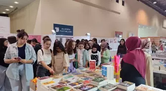 7. Kayseri Kitap Fuarı, Kitapseverlerin Akınına Uğradı