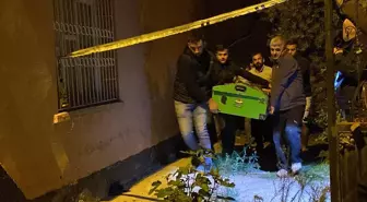Adana'da 23 Yaşındaki Genç Arkadaşının Evinde Ölü Bulundu
