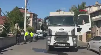 Çorlu'da Çöp Kamyonu Kadına Çarptı