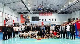 Erzurum'da Gazozuna Voleybol Turnuvası Sonuçlandı