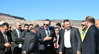 Bakan Yardımcısı Oruç Baba İnan Muradiye OSB'yi Ziyaret Etti