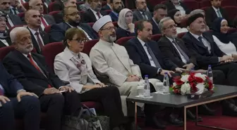 Diyanet İşleri Başkanı Erbaş, Aliya İzzetbegoviç'i Anımsadı