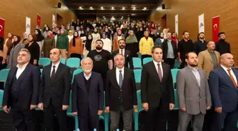 AİÇÜ'de 'Din ve Teopolitik' konferansı düzenlendi