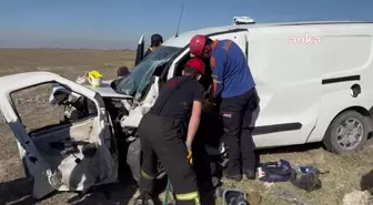 Aksaray'da Trafik Kazası: 1 Ölü, 2 Yaralı