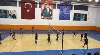 Gölyaka'da Voleybol Turnuvası Sona Erdi