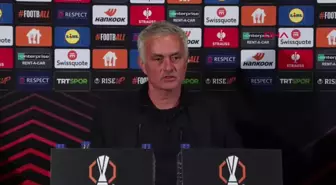 Mourinho: Fenerbahçe'den ayrıldıktan sonra UEFA dışında bir kulübe gitmek istiyorum