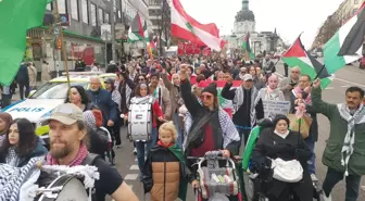 Stockholm'de Binlerce Kişi İsrail'in Saldırılarını Protesto Etti