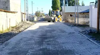 Ağrı'da Köy İçi Yollar Modernleşiyor