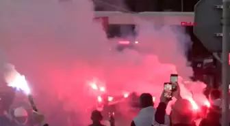 Beşiktaş Derbi İçin Galatasaray'a Hareket Etti