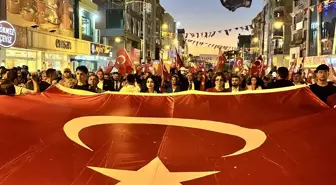 Hatay'da 29 Ekim Cumhuriyet Bayramı Fener Alayı Düzenlendi