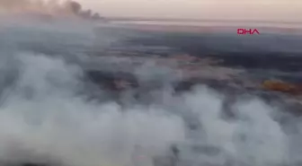 Eber Gölü'ndeki Yangınla Mücadele Devam Ediyor