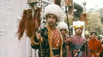 Hababam Sınıfı Dokuz Doğuruyor filmi oyuncuları kim, konusu ne, sonu nasıl bitiyor? Hababam Sınıfı Dokuz Doğuruyor filmi ne zaman, nerede çekildi?