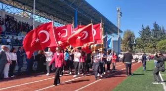 İzmir'de Cumhuriyet Bayramı Coşkuyla Kutlandı