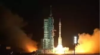 Çin'in Shenzhou-19 Uzay Aracı Uzaya Fırlatıldı