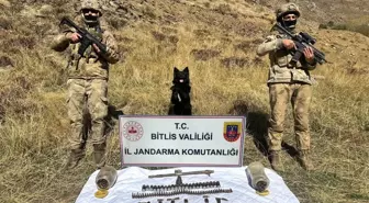 Bitlis'te terör operasyonu, çok sayıda mühimmat ele geçirildi