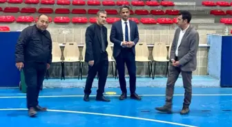 Zonguldak'ta Kapalı Spor Salonu İçin Bakım ve Onarım Çalışmaları Başlatıldı