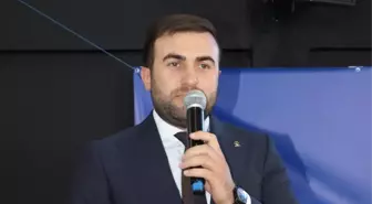 Suat Dirhemci, AK Parti Söğütlü İlçe Başkanlığına Yeniden Seçildi