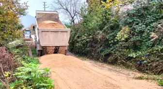 Düzce'de Köy Yollarında Bakım ve Onarım Çalışmaları Devam Ediyor