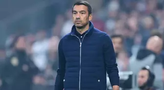 Van Bronckhorst, mağlubiyetin faturasını futbolcularına kesti