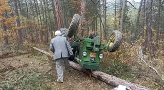 Kastamonu'da Traktör Devrildi, Sürücü Hayatını Kaybetti