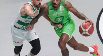 TOFAŞ, Bursaspor Basketbol'u Farklı Geçti