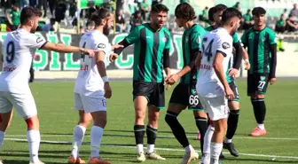 Denizlispor, Zonguldakspor'a 4-0 Mağlup Oldu