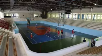 Erciyes Üniversitesi Süleyman Demirel Spor Salonu Kapatıldı