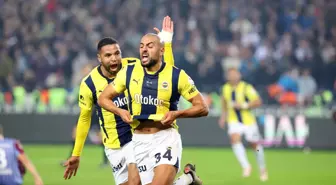 Fenerbahçe, Trabzonspor'u 3-2 Mağlup Ederek Puan Farkını 5'e İndirdi