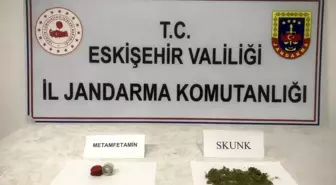 Eskişehir'de Uyuşturucu Satışı Yapan İki Şüpheli Yakalandı