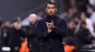 Giovanni van Bronckhorst, Beşiktaşlı futbolcuları canavara benzetti