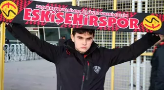 Görme Engelli Genç Taraftarın Eskişehirspor Sevgisi