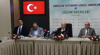 HAK-İŞ Genel Başkanı Arslan: '4 tane çalışanın bir emekliyi finanse etmesi ideal bir sistem'