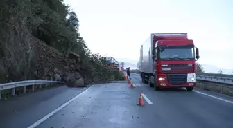 Rize'de Heyelan Nedeniyle Ulaşım Kontrol Altında