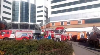 Kocaeli Üniversitesi Hastanesi'nde Kafeterya Yangını